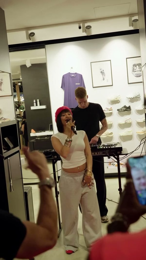 Event im Afew Store Köln, Aufnahme aus dem Video